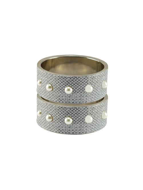 white moti brass bangle - 18771627 - Very Small Image - 1