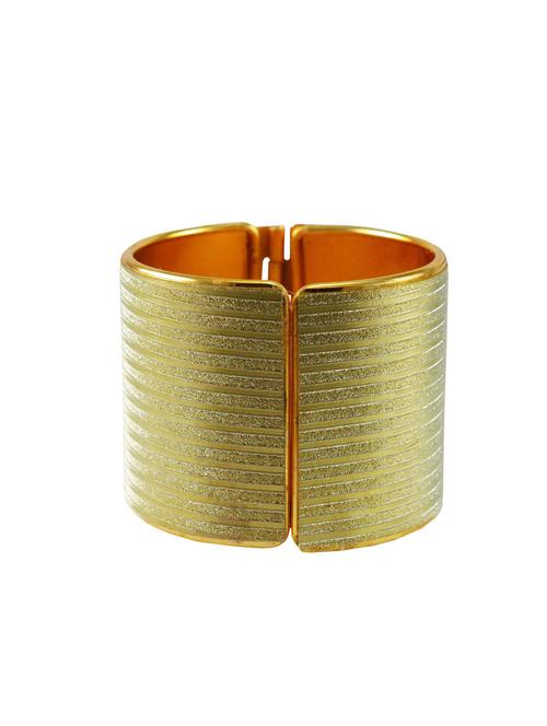 golden plain brass bangle - 18771730 - Very Small Image - 1