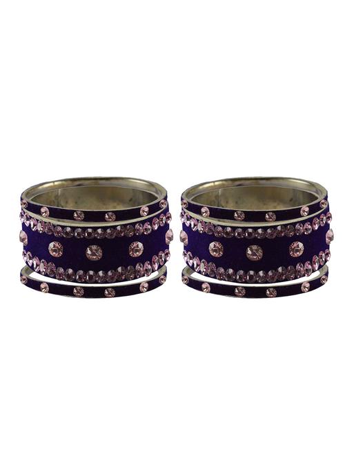 stone studded brass bangle - 18777102 - Very Small Image - 1