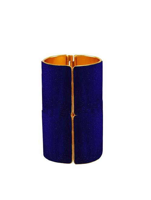 plain brass bangle - 18778662 - Very Small Image - 1