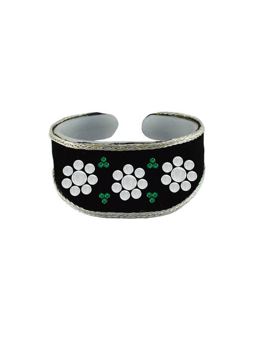 kundan studded acrylic bracelet - 18792898 - Very Small Image - 1