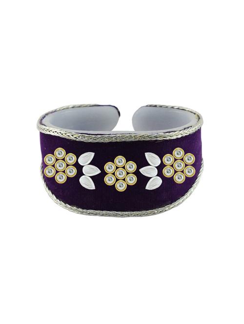 kundan studded acrylic bangles bracelet - 18792945 - Very Small Image - 1