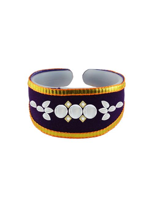 kundan studded acrylic bangles bracelet - 18792963 - Very Small Image - 1