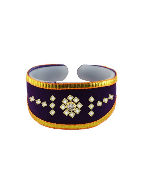 kundan studded acrylic bangles bracelet - 18792980 - Very Small Image - 1