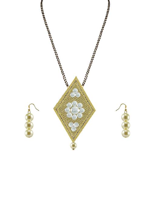 gold plated mangalsutra earring set - 18794728 - Very Small Image - 1