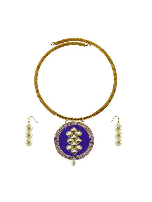 gold brass necklaces and earring - 18796062 - Very Small Image - 1