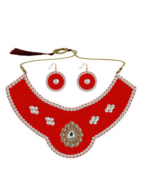 red metal necklaces and earring - 18796352 - Very Small Image - 1