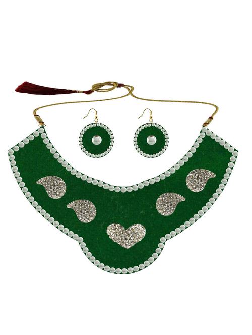 green metal necklaces and earring - 18796395 - Very Small Image - 1