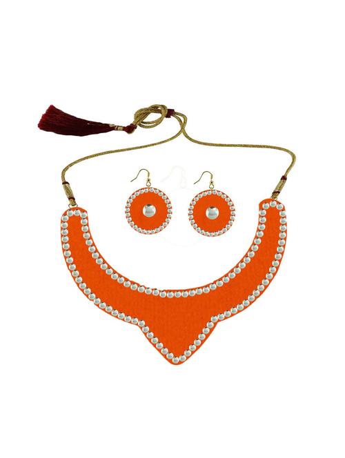 orange metal necklaces and earring - 18796441 - Very Small Image - 1