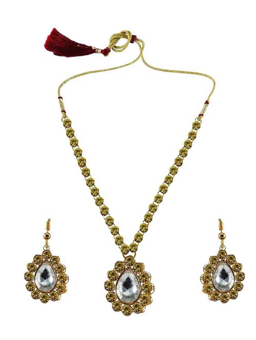 yellow brass pendants and earring - 18796789 - Very Small Image - 1