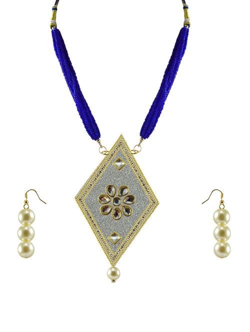 gold plated pendants and earring - 18797680 - Very Small Image - 1