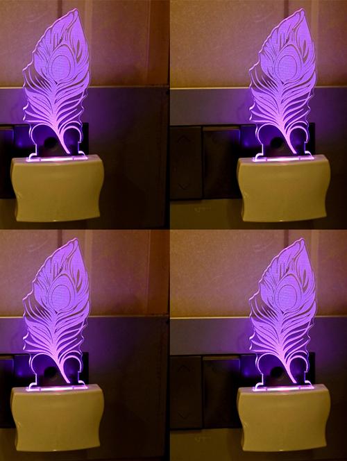 automatic light changing lamb - 18823528 - Very Small Image - 1