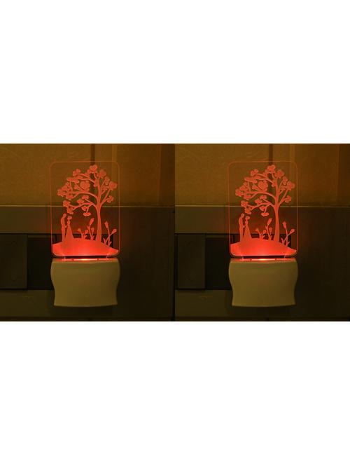 automatic light changing lamb - 18823537 - Very Small Image - 1