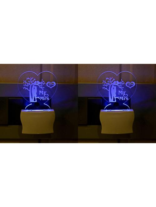 automatic light changing lamb - 18823585 - Very Small Image - 1