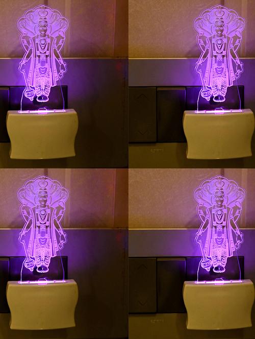 automatic light changing lamb - 18823593 - Very Small Image - 1