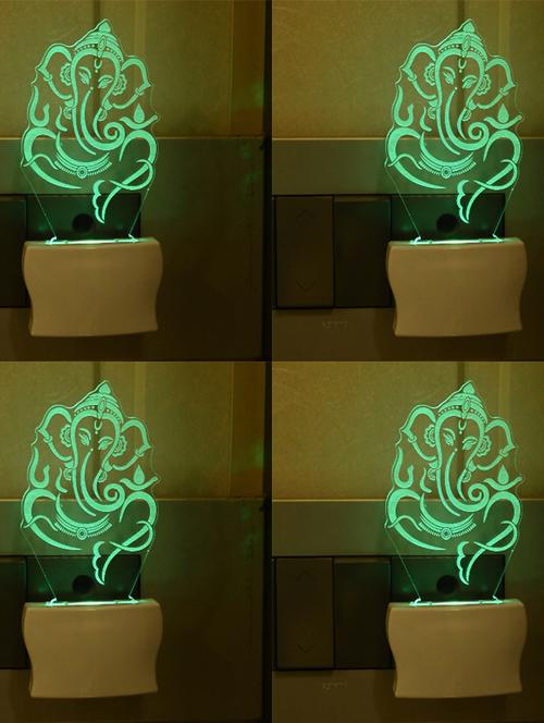 automatic light changing lamb - 18823654 - Very Small Image - 1
