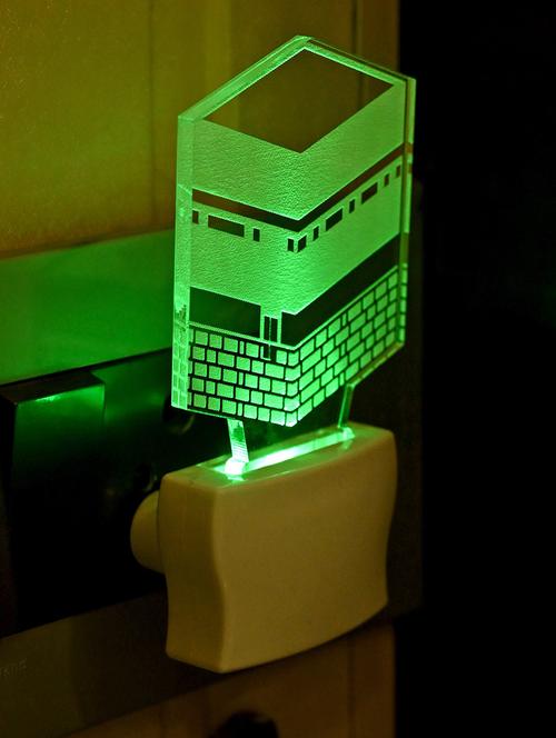 wall lamp, night lamp, led lamp, decorative light, plug lamp, automatic light change lamp, unbreakable lamp - 18823971 - Very Small Image - 1