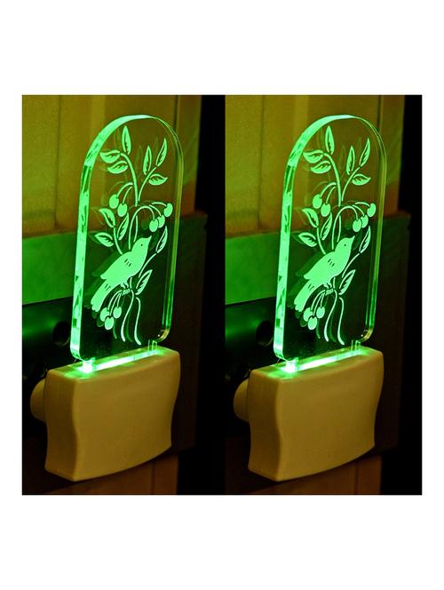 automatic light changing lamb - 18824115 - Very Small Image - 1
