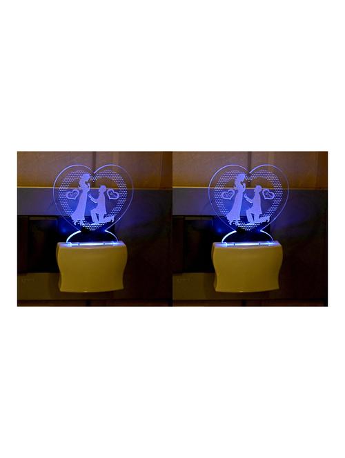 automatic light changing lamb - 18824168 - Very Small Image - 1