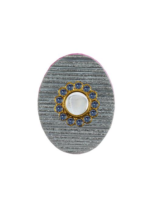 kundun stud acrylic brooch - 18826398 - Very Small Image - 1