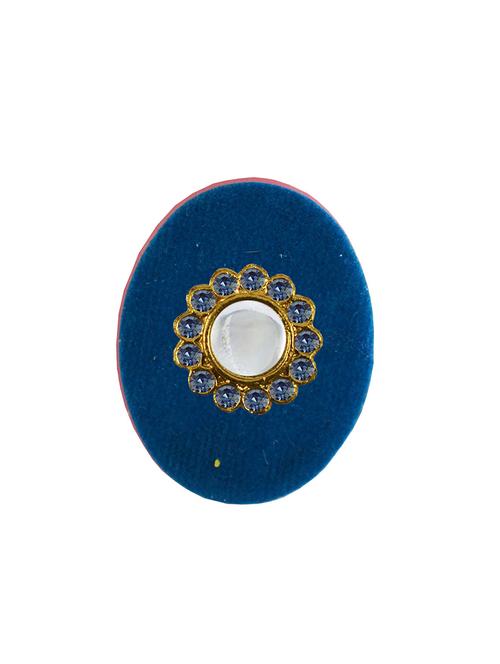 kundun stud acrylic brooch - 18826429 - Very Small Image - 1