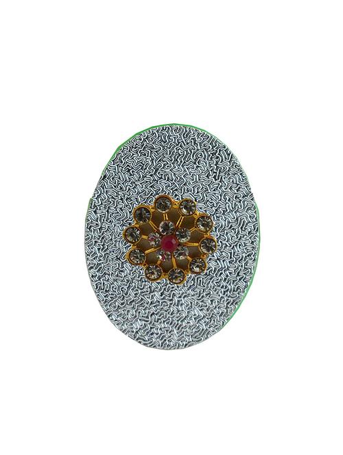 kundun stud acrylic brooch - 18826543 - Very Small Image - 1