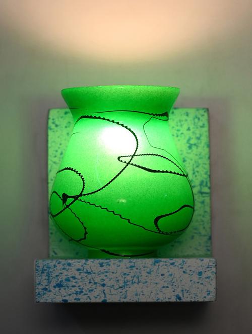 wall chair sconce wall light - 18838985 - Very Small Image - 1