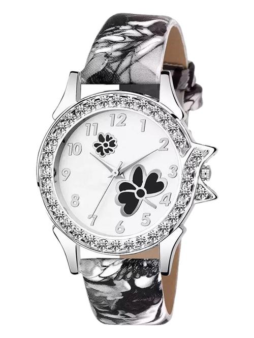 leather belt analog watch - 18844928 - Very Small Image - 1