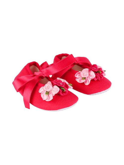 kids embellished fabric booty - 18876619 - Very Small Image - 1