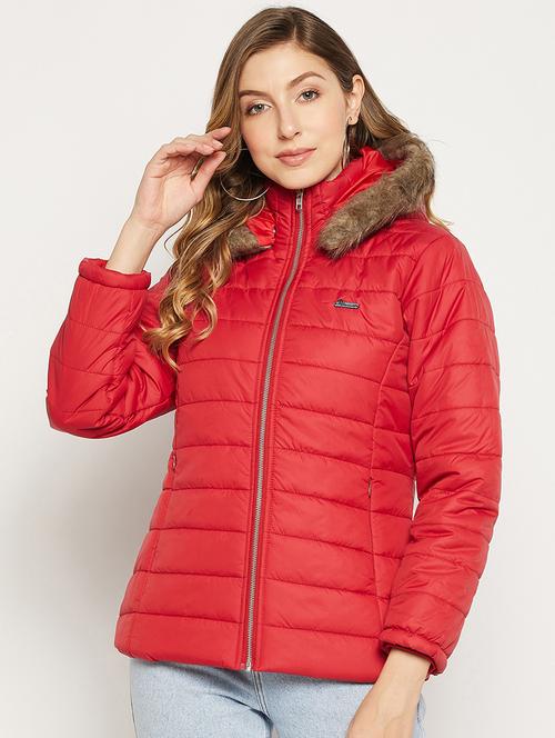 red quilted hooded jacket - 18880959 - Very Small Image - 1