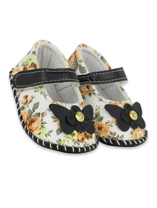 kids fancy soft booty - 18884201 - Very Small Image - 1