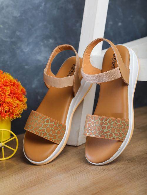 brown wedge sandal - 18885926 - Very Small Image - 1