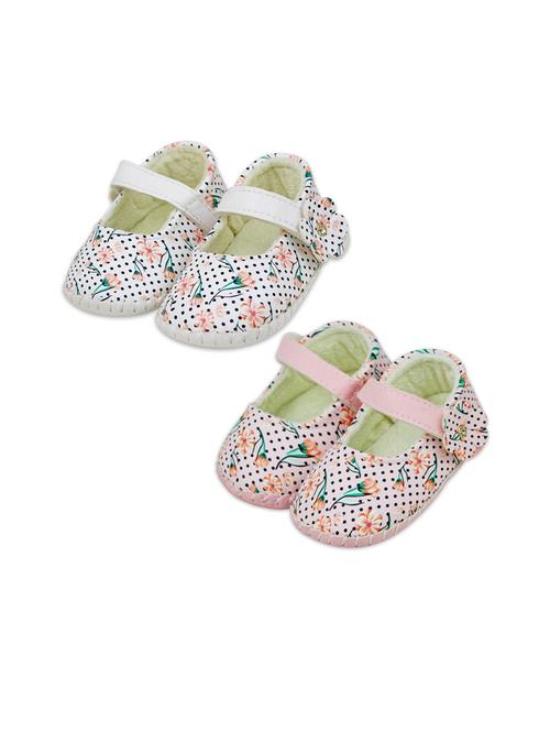 multi colored fabric booties - 18901149 - Very Small Image - 1