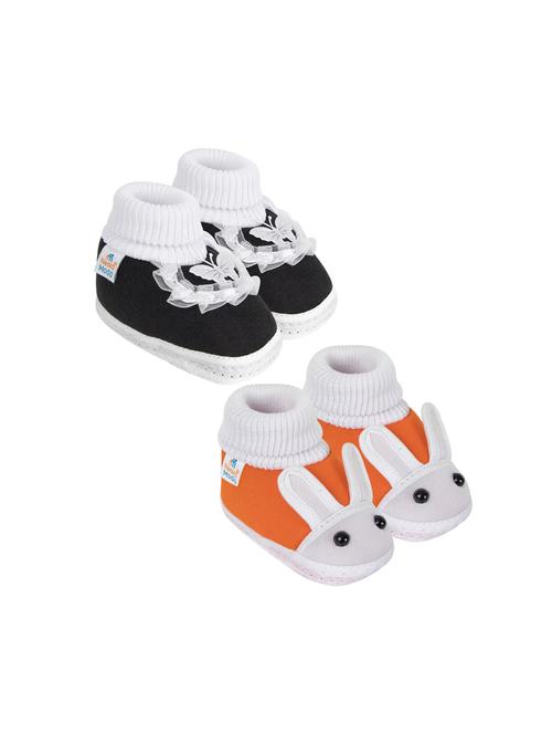 pack of 2 unisex booties - 18901850 - Very Small Image - 1