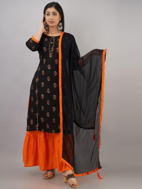 embroidered kurta skirt set with dupatta - 18902762 - Very Small Image - 1