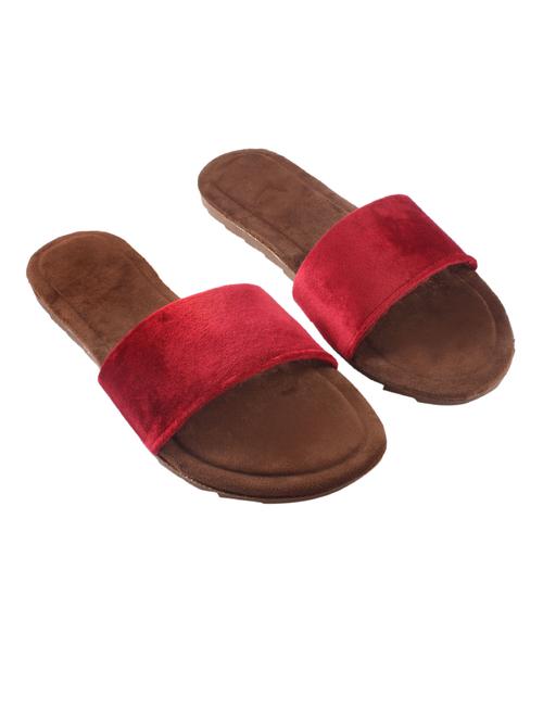 red flat sandal - 18907148 - Very Small Image - 1
