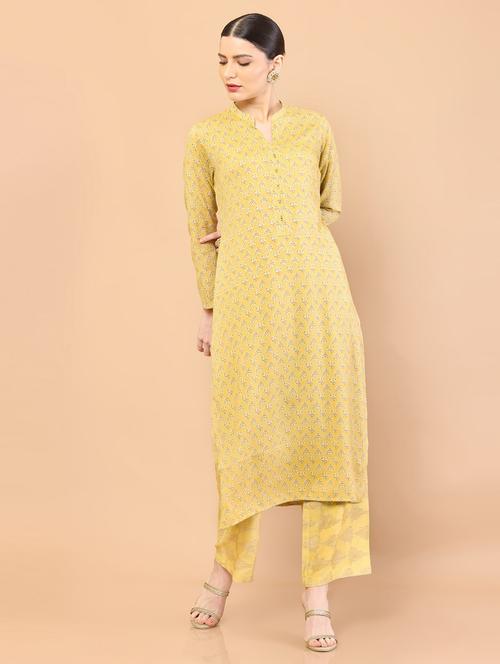 yellow suit set - 18931185 - Very Small Image - 1