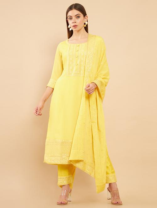 yellow suit set - 18931301 - Very Small Image - 1