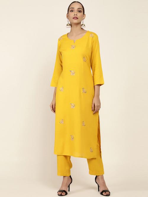 yellow suit set - 18931334 - Very Small Image - 1