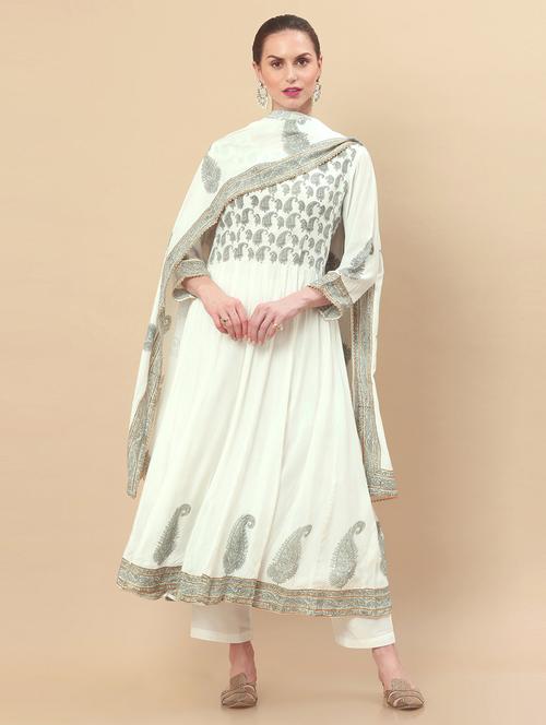 white block print suit set - 18931579 - Very Small Image - 1