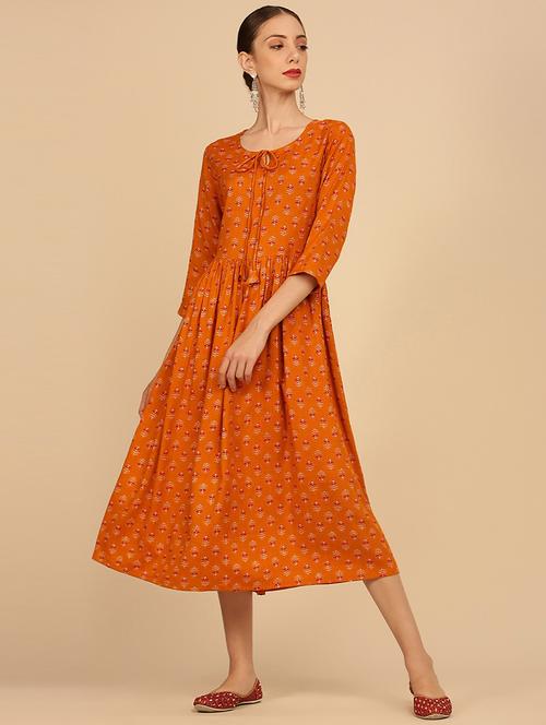 orange coloured printed kurta - 18931993 - Very Small Image - 1