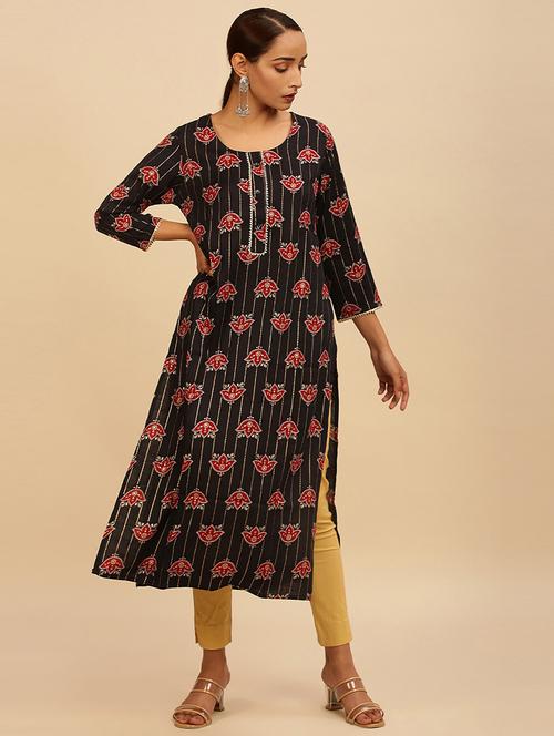 multi coloured printed kurta pant set - 18931995 - Very Small Image - 1