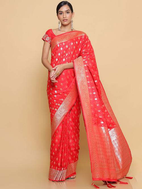 red cotton blend jamdani saree with blouse - 18932764 - Very Small Image - 1