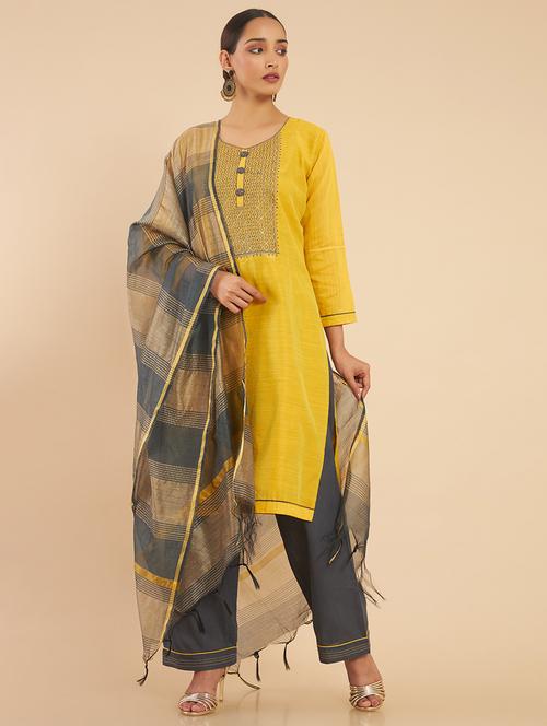 yellow coloured embroidered salwar unstitched suit - 18935043 - Very Small Image - 1
