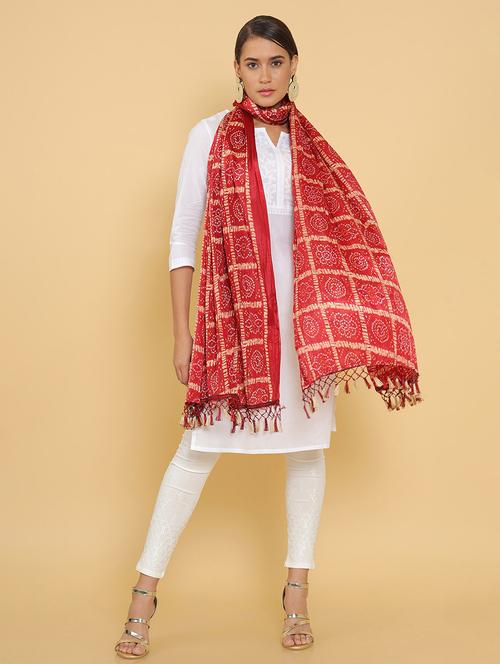 maroon bandhani dupatta - 18935094 - Very Small Image - 1