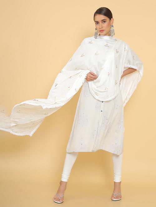 white nylon dupatta - 18935236 - Very Small Image - 1
