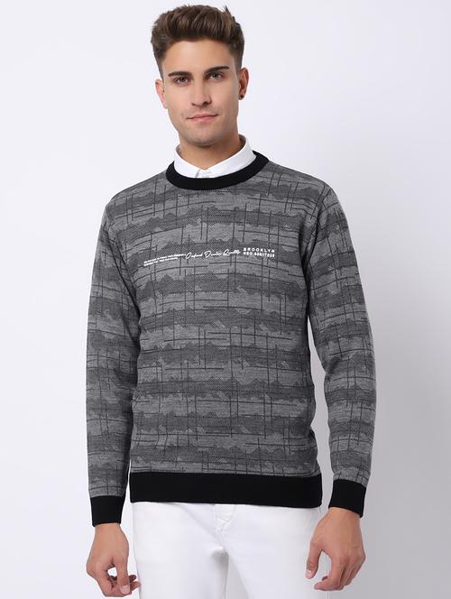 round neck self design pullover - 18958764 - Very Small Image - 1