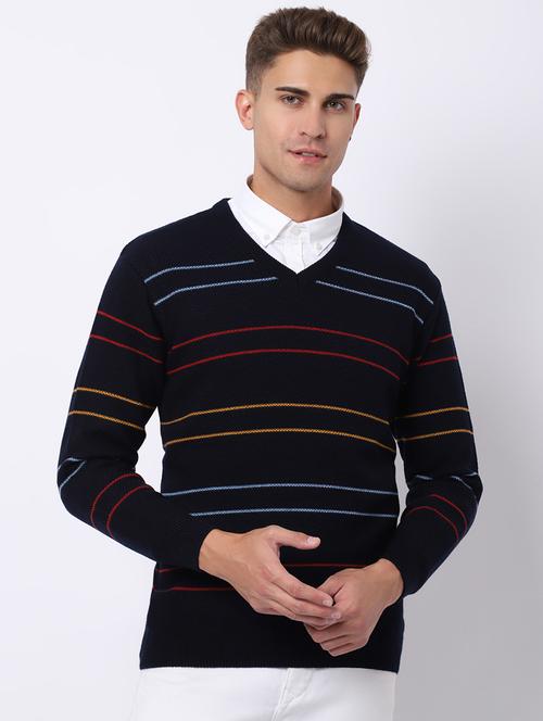 v-neck self design pullover - 18958786 - Very Small Image - 1