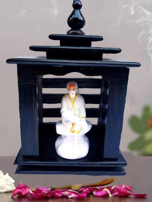 religious idol & figurine - 18960659 - Very Small Image - 1