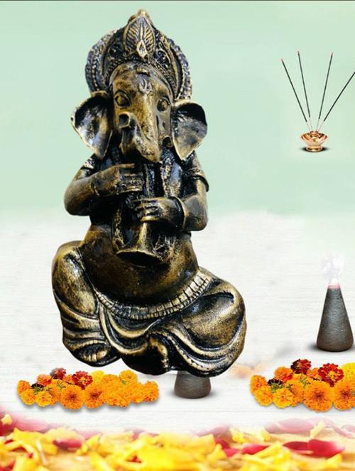 religious idol & figurine - 18960671 - Very Small Image - 1